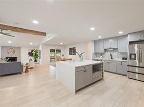 6809 Lunar DR, Austin TX 78745