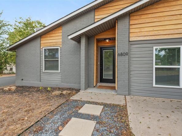 6809 Lunar DR, Austin TX 78745