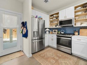 913 Valdez ST B, Austin TX 78741