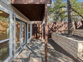 1245 Spyglass DR B, Austin TX 78746