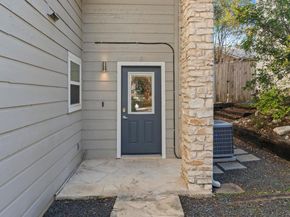 1245 Spyglass DR B, Austin TX 78746