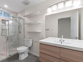 1245 Spyglass DR B, Austin TX 78746