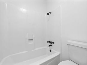 2410 Longview ST D202, Austin TX 78705