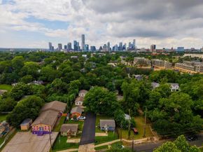 1118 Northwestern Ave A, Austin TX 78702