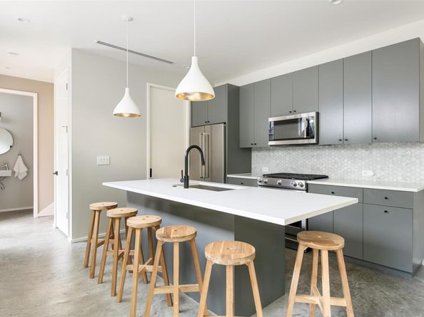 404 W Milton ST, Austin TX 78704