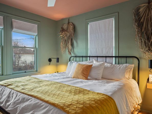 96 Lynn ST, Austin TX 78702