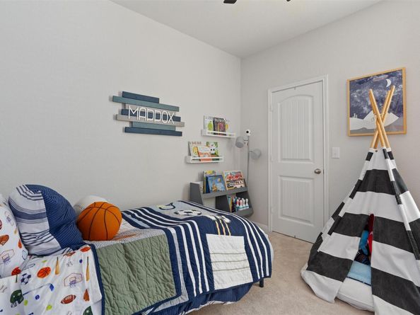 1701 Logan DR 38, Round Rock TX 78664