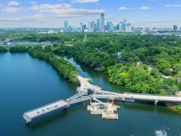 2704 Canterbury ST A, Austin TX 78702
