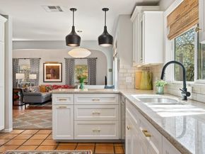 4503 Mountain Path DR, Austin TX 78759