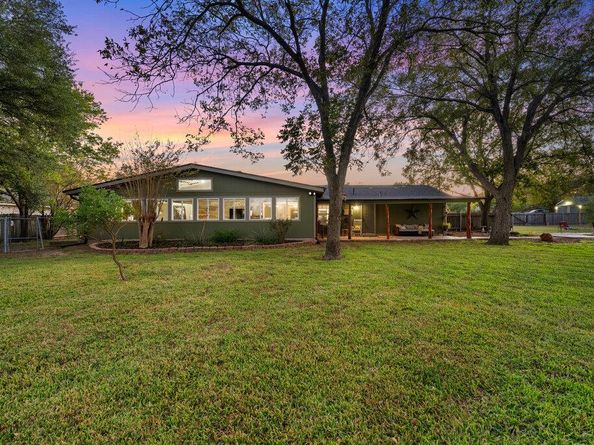 1802 Bumblebee DR, Pflugerville TX 78660