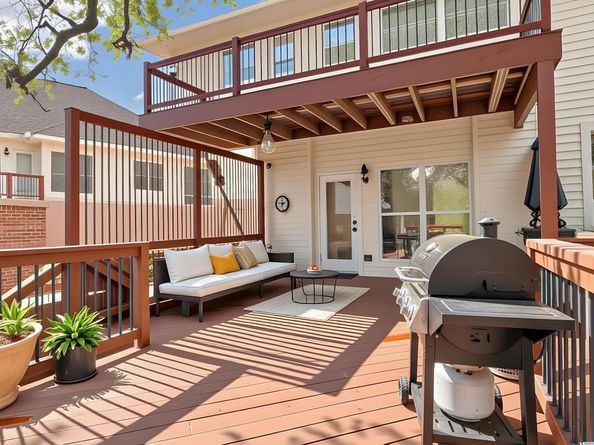 3913 Caney Creek RD, Austin TX 78732