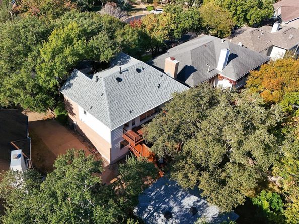 3913 Caney Creek RD, Austin TX 78732