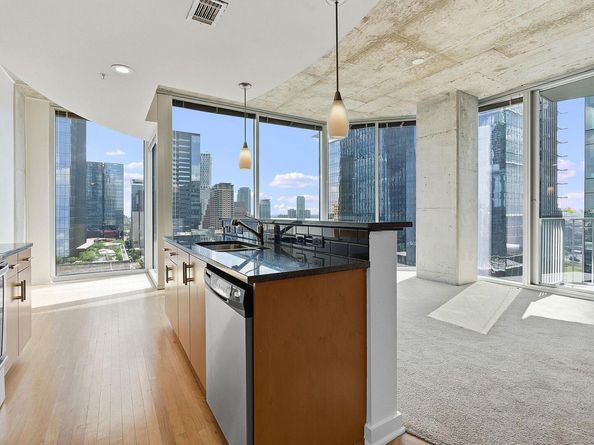 360 Nueces ST 2401, Austin TX 78701