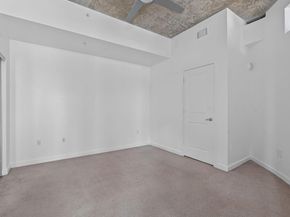 360 Nueces ST 2401, Austin TX 78701