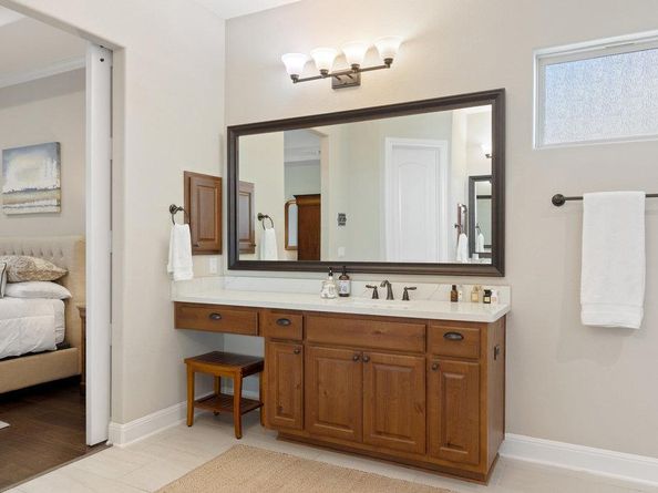 916 Morning Moon CIR, Austin TX 78732