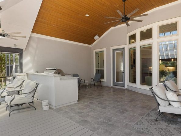 916 Morning Moon CIR, Austin TX 78732