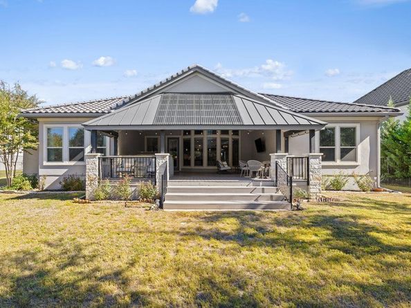 916 Morning Moon CIR, Austin TX 78732