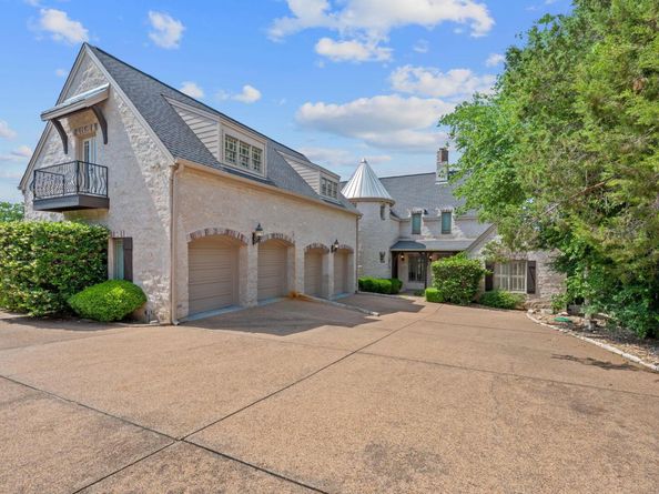 21936 Briarcliff DR, Spicewood TX 78669