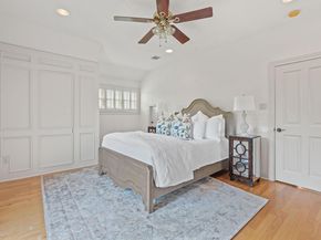 21936 Briarcliff DR, Spicewood TX 78669