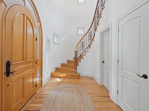21936 Briarcliff DR, Spicewood TX 78669