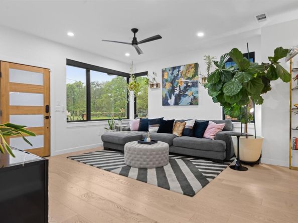 6002 Ponca ST 1, Austin TX 78741