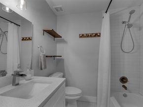 3812 Southway DR 101, Austin TX 78704