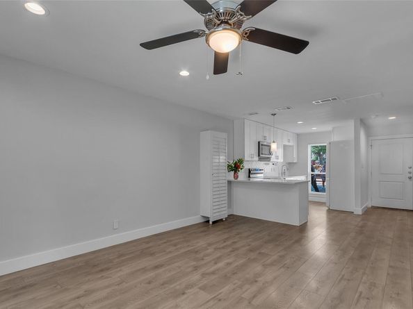 3812 Southway DR 101, Austin TX 78704