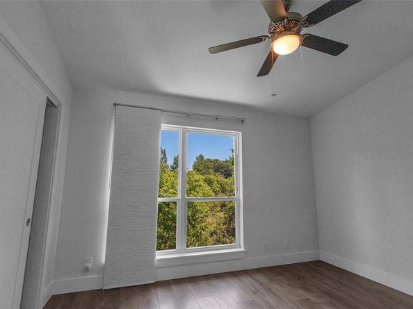 3812 Southway DR 101, Austin TX 78704