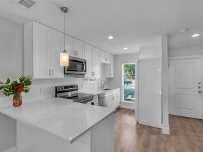 3812 Southway DR 101, Austin TX 78704