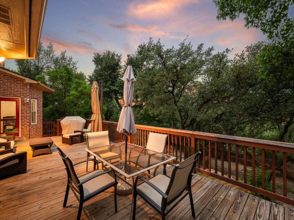 13129 Halsell DR, Austin TX 78732