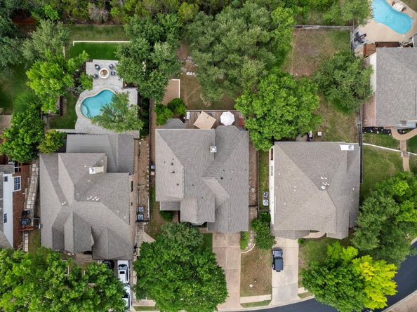 13129 Halsell DR, Austin TX 78732