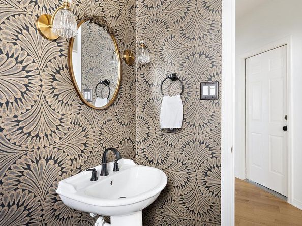 4541 Golf Vista DR, Austin TX 78730