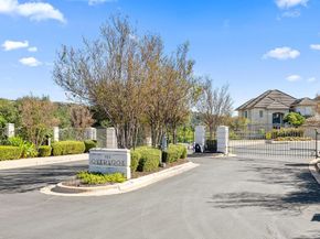 4541 Golf Vista DR, Austin TX 78730