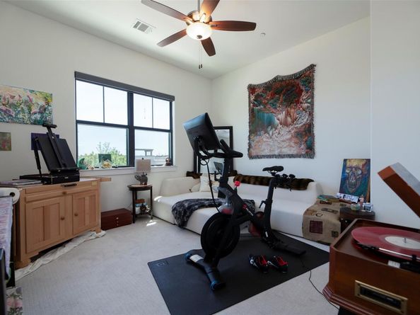 8200 Southwest PKWY 321, Austin TX 78735