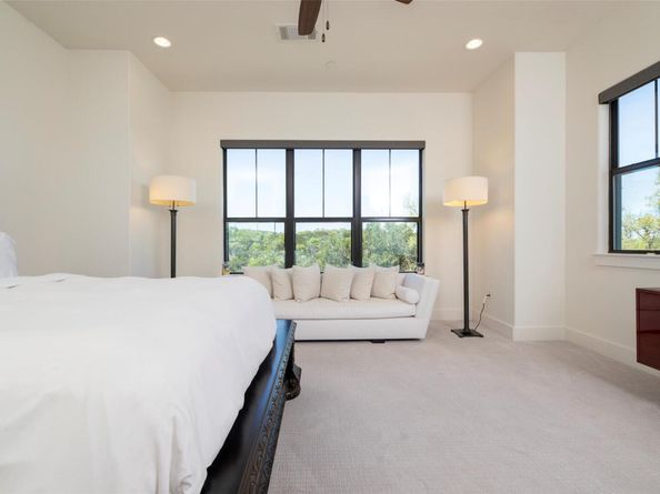 8200 Southwest PKWY 321, Austin TX 78735