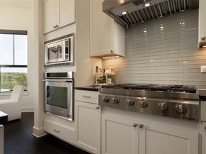 8200 Southwest PKWY 321, Austin TX 78735