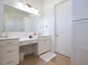 8200 Southwest PKWY 321, Austin TX 78735