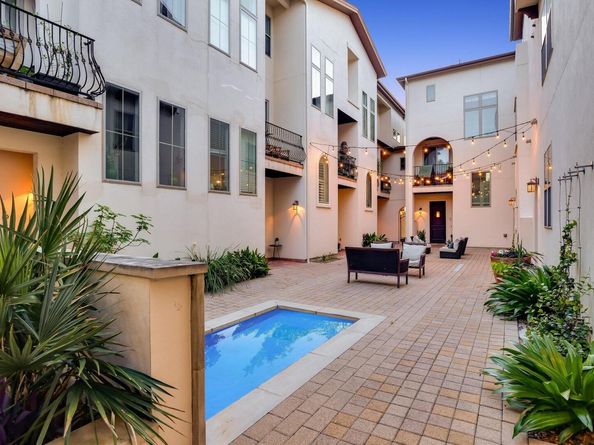 2207 Pasadena DR 1, Austin TX 78757