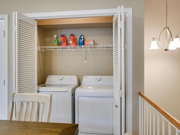 9201 Brodie LN 1501, Austin TX 78748