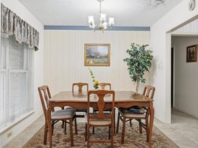 5813 Gateshead DR, Austin TX 78745