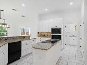 1613 Churchwood Cv, Austin TX 78746