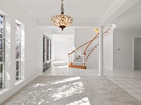 1613 Churchwood Cv, Austin TX 78746