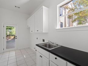 1613 Churchwood Cv, Austin TX 78746