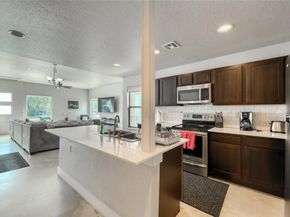 1302 E 3rd ST A, Austin TX 78702