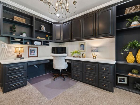 2649 Henley DR, Round Rock TX 78681
