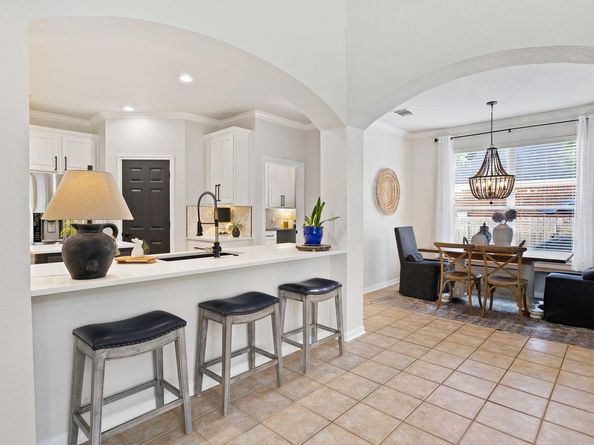 2649 Henley DR, Round Rock TX 78681
