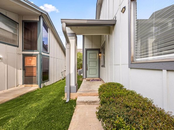 9445 Singing Quail DR, Austin TX 78758