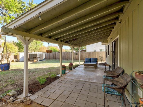 9006 Frostwood TRL, Austin TX 78729