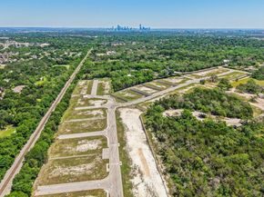 8012 Bird Song CIR, Austin TX 78745