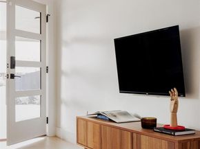 2220 E Stassney LN B, Austin TX 78744